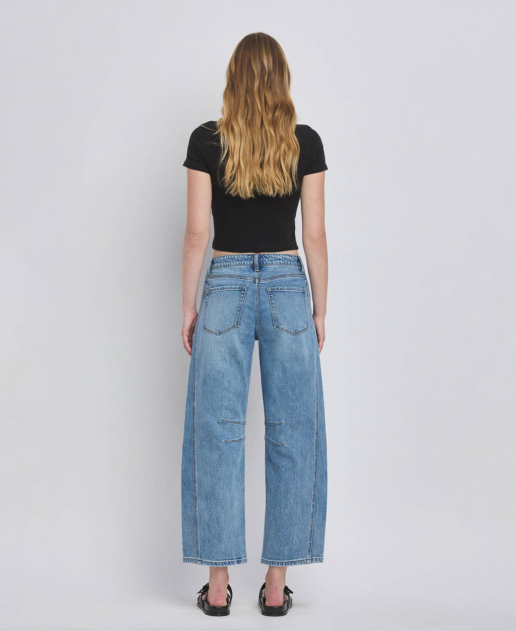 *HIGH RISE DART STRUCTURED FIT BARREL LEG JEANS JUNE 1-3