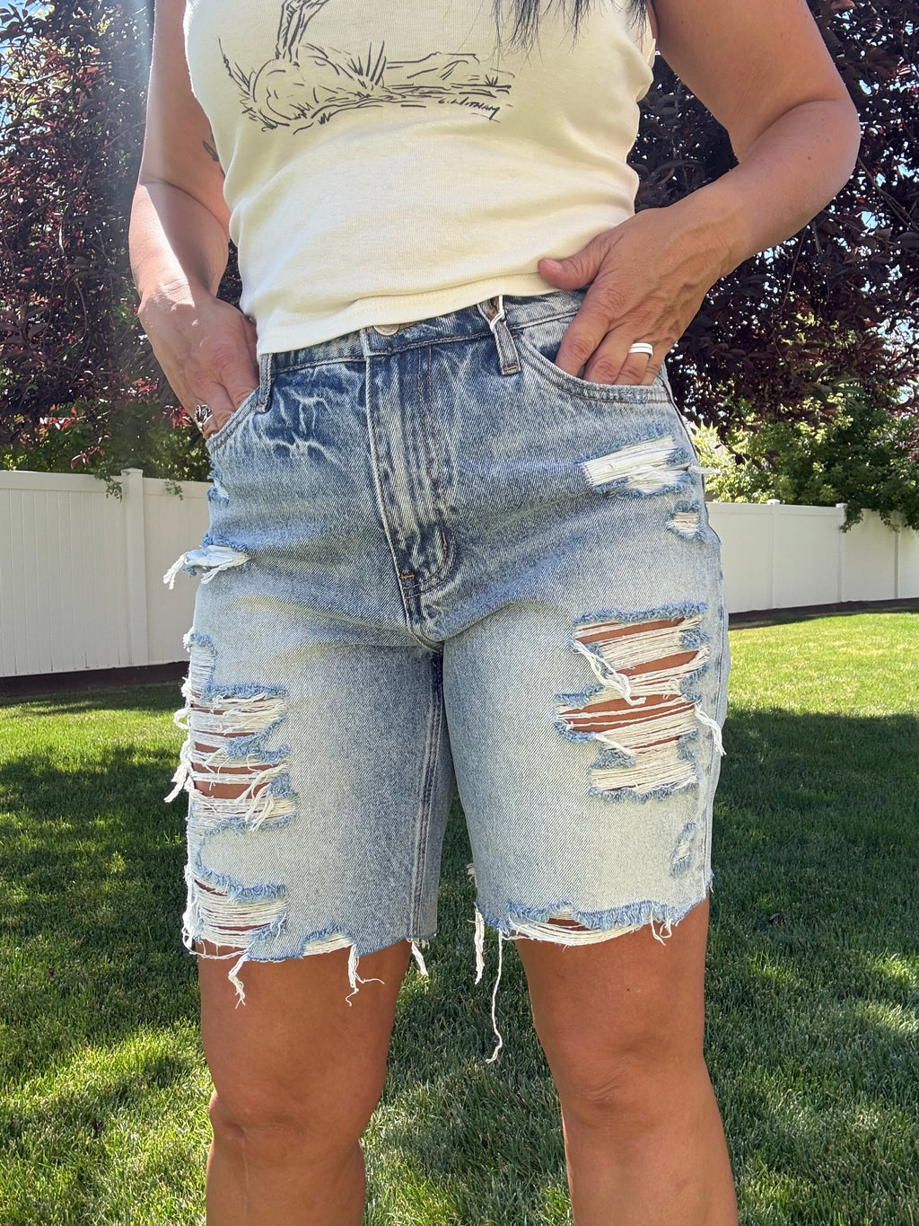 Super High Rise Bermuda Shorts V2770