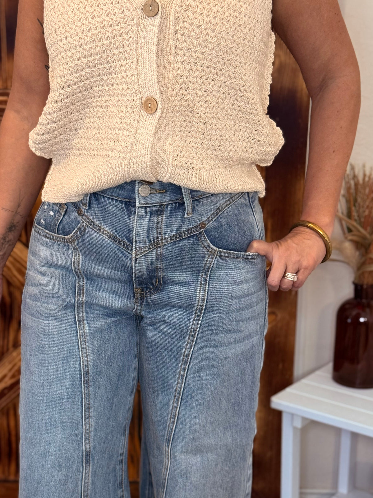 High Rise Low Curve Western Barrel Jeans P8241M