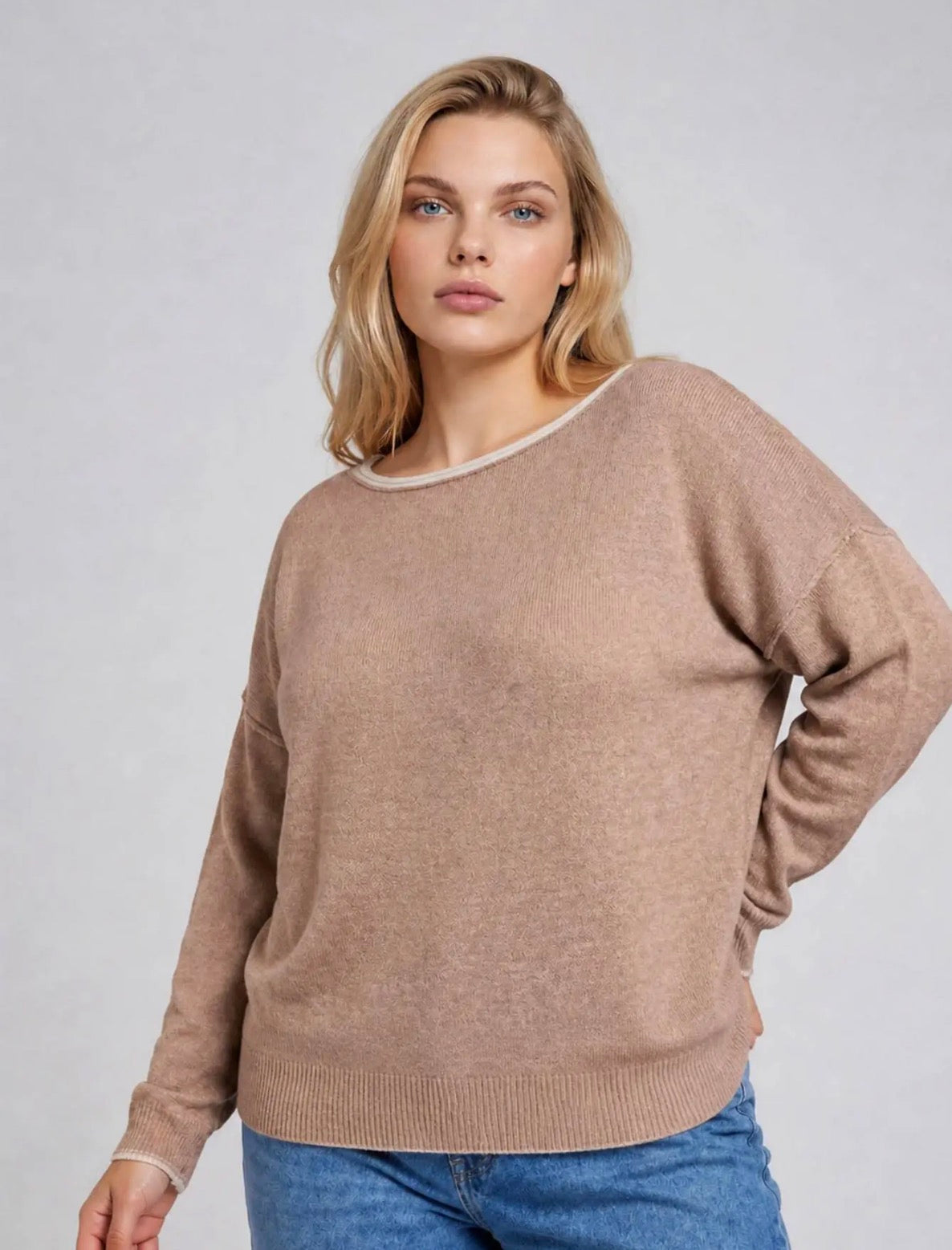 Plus-Contrast Trim Off Shoulder Sweater