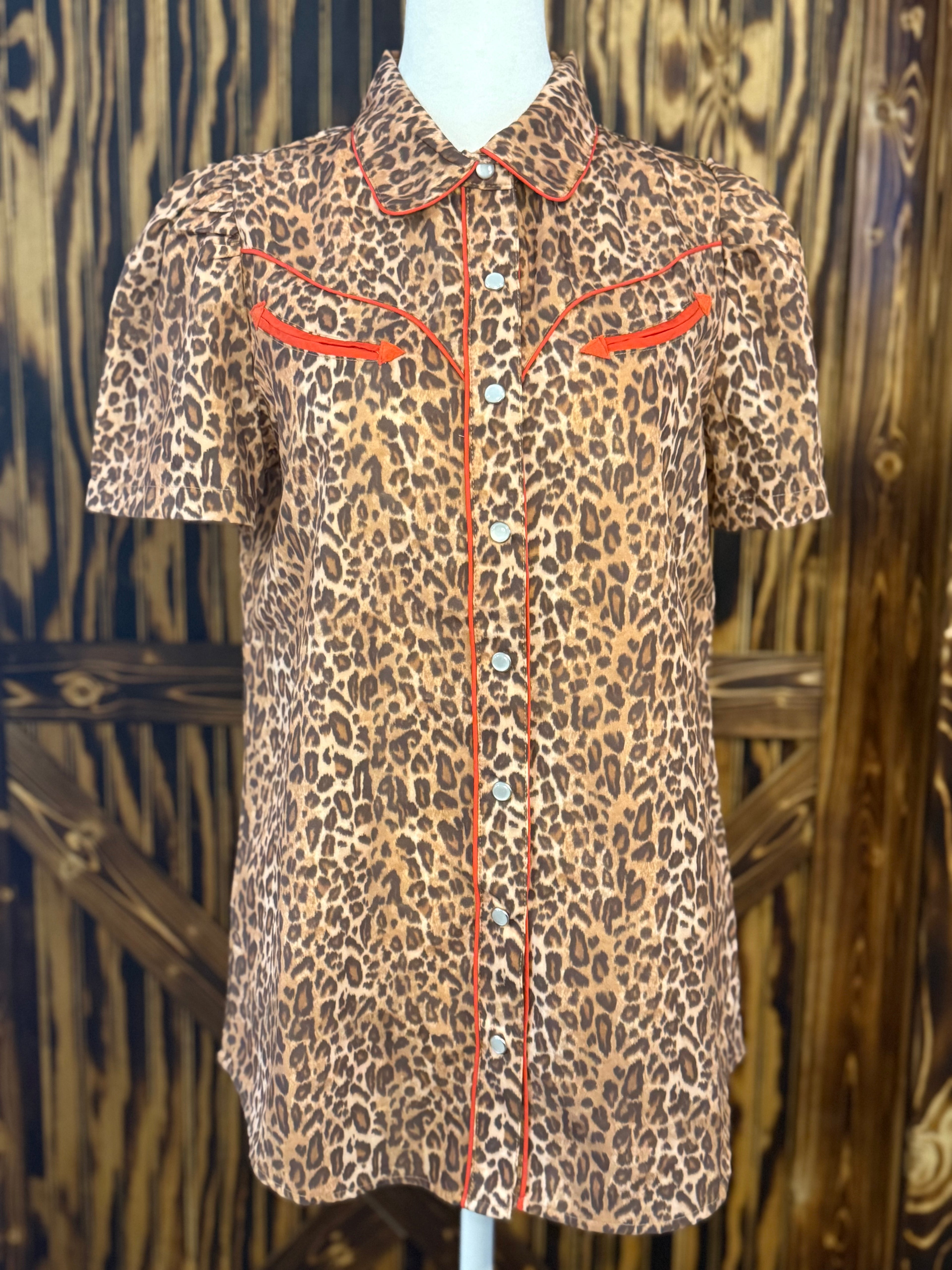 Leopard Print Pearl Snap Short Sleeve