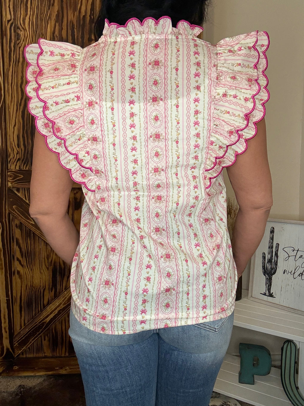 Printed woven scalloped edge detail ruffled sleeves v neck Top