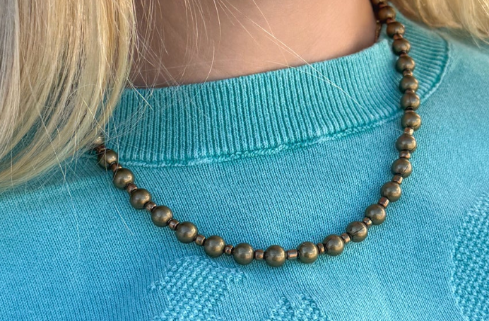 Western Pearl Necklace