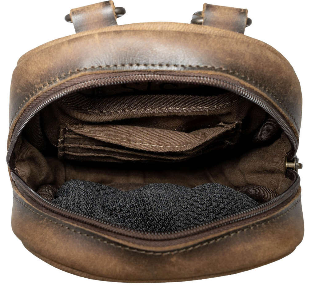 STS Baroness Auzlyn Crossbody