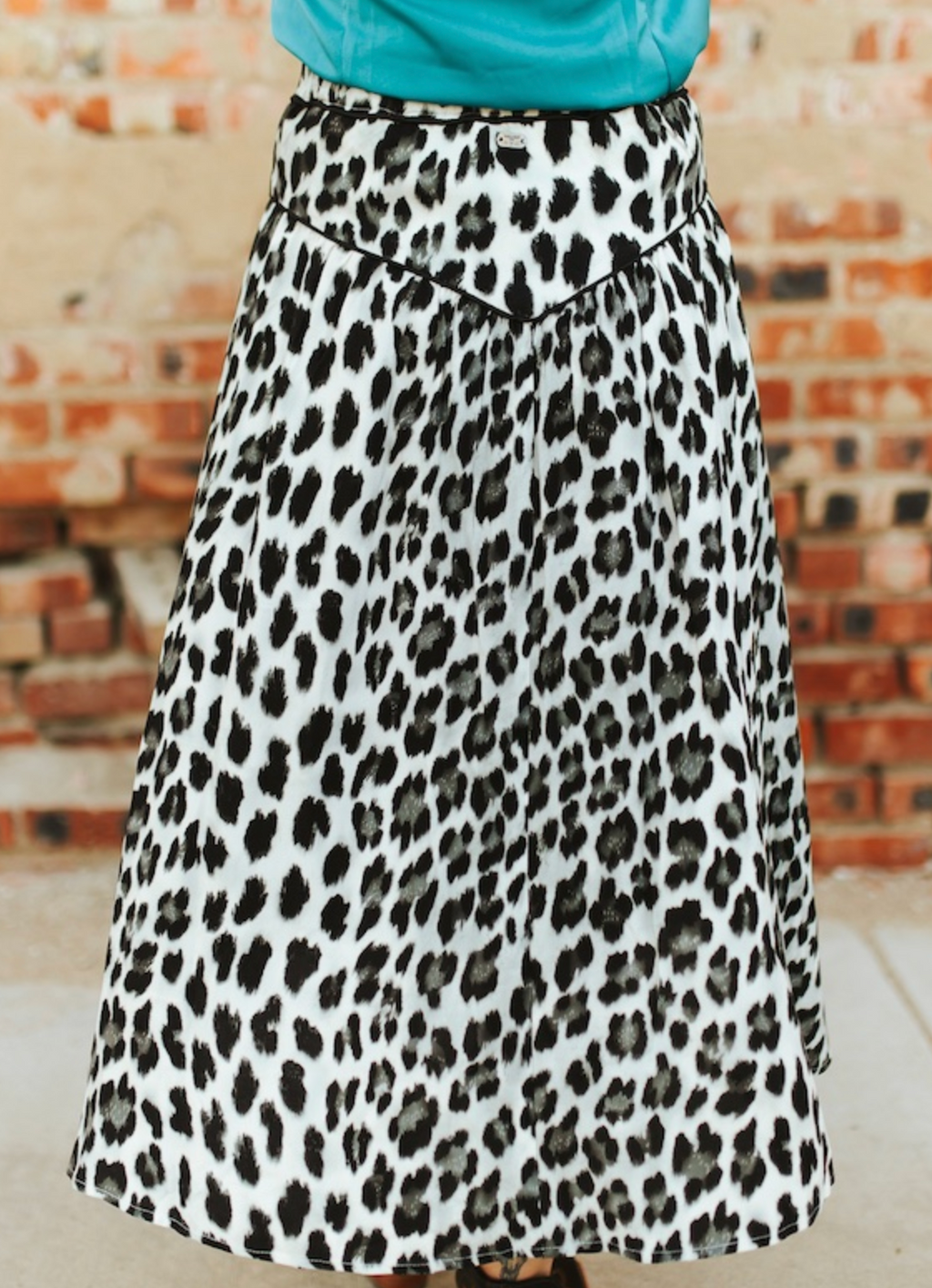 Leopard Printed Button Down Yoke Skirt W Turquoise Snap Buttons
