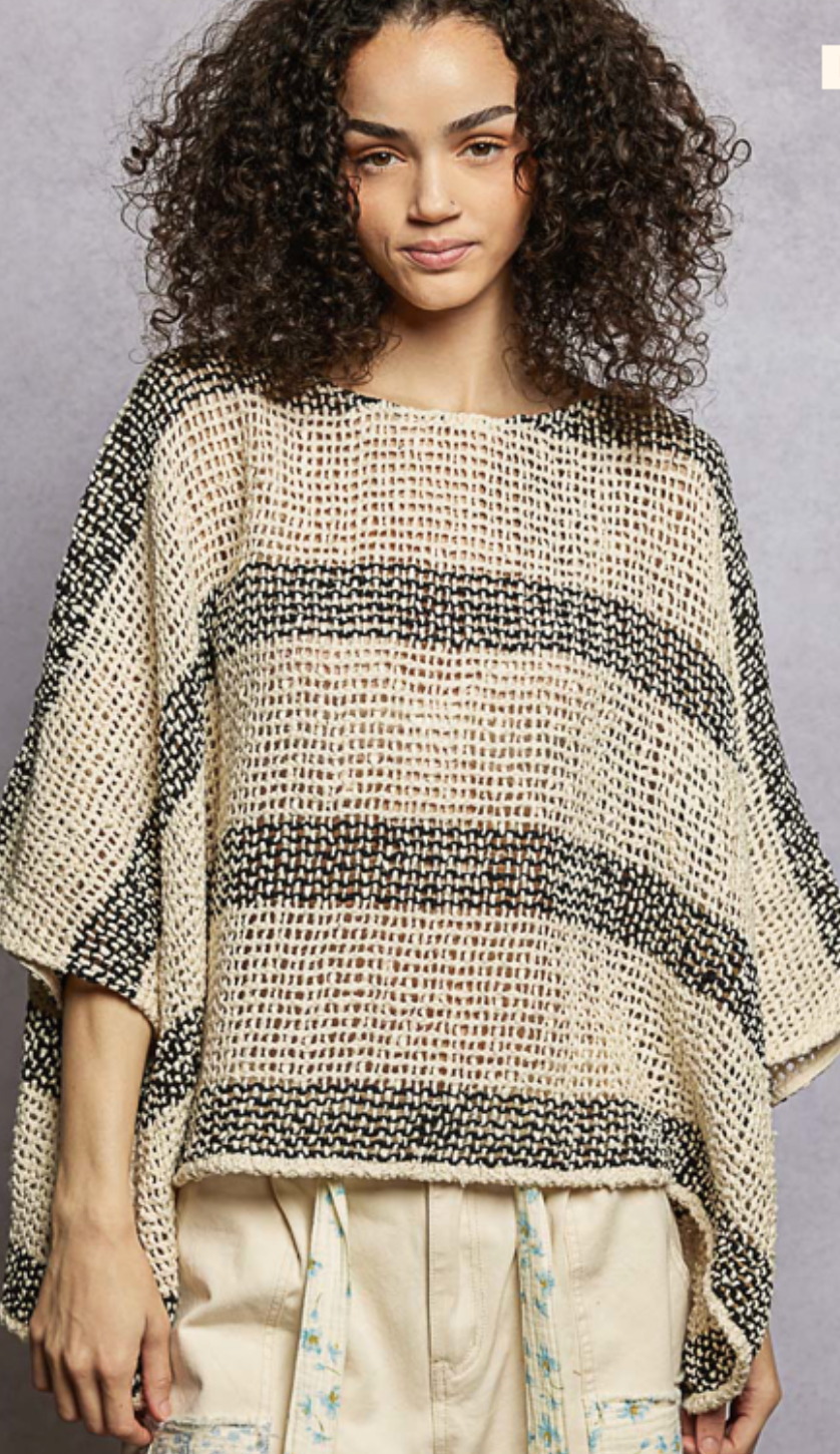 Cream & Black Knit Pullover Top