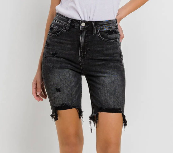 Super High Rise Black Bermuda Shorts T5469