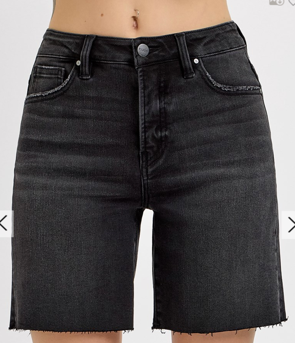 TUMMY CONTROL HIGH RISE MID LENGTH RAW CUT HEM SHORTS RDS6286